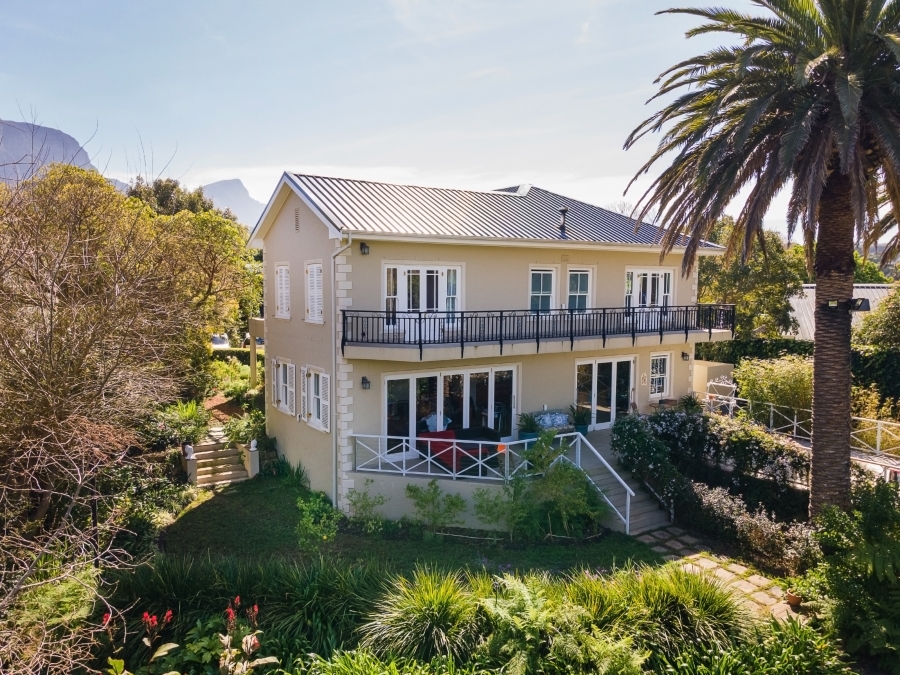 6 Bedroom Property for Sale in Constantia Western Cape